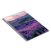 Prachtig lavendelveld bij zonsondergang notitieboek (Rechterzijde)