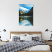 Prachtig meer met bergen in Zgornje Jezersko Canvas Afdruk (Insitu (Slaapkamer))