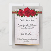 Prachtige rode rozen met gouden accenten bruiloft save the date (Voorkant)