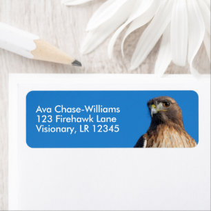 Prachtige rood-De steel verwijderde van Havik in Etiket