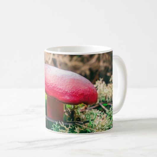 Prachtige wilde paddenstoel in een herfstveld koffiemok (Voorkant rechts)