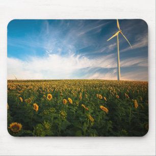 prachtige zonnebloemen met een wolkenblauwe hemel muismat