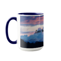 Prachtige zonsondergang koffiemok schemering blauw