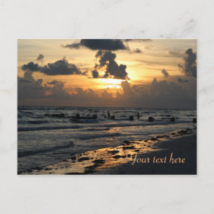 Prachtige zonsondergang op Honeymoon Beach eiland  Briefkaart