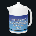 PRATIQUER LA PAUSE Prier Inspirationnel chrétien<br><div class="desc">Quelle meilleure façon de PRATIQUER LA PAUSE qu'une tasse de votre boisson chaude préférée ? L'image Arrière - plan est d'une scène apaisante d'un ciel bleu et d'eau encore bleue, avec verset Écriture de 1 Thessaloniciens 5:17 - Priez sans cesse (c'est-à-dire prenez le temps de prier toute la journée). Un...</div>