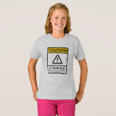 PRÉCAUTION 11ème T-shirt d'enfant de cadeau (Devant entier)