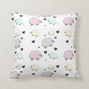 Precious Little Baby Sheep Pattern Kussen