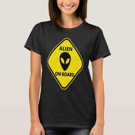 Pregnancy Alien on Board T-shirt (Voorkant)
