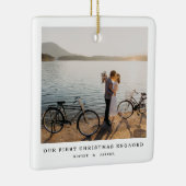 "Premier ornement engagé pour Noël | Pho minimalis (Droite)