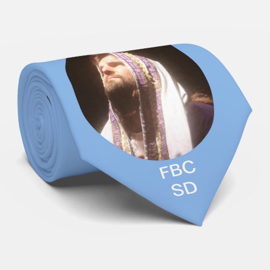 Première cravate gazonneuse de reconstitution (Roulé)