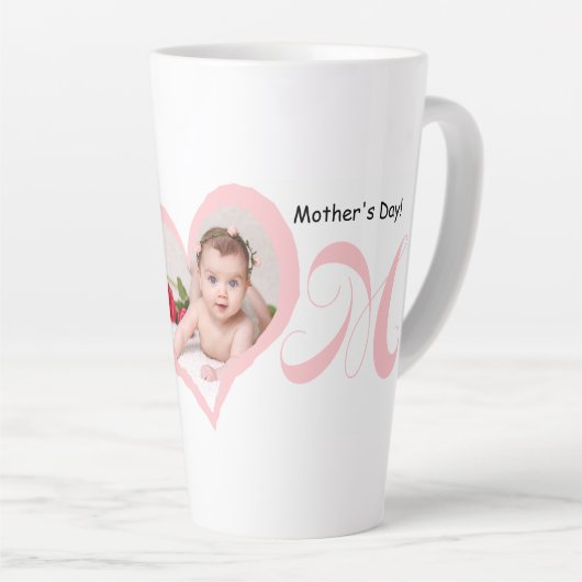 Première fête des mères avec un bébé Photo Mug (Angle droit)