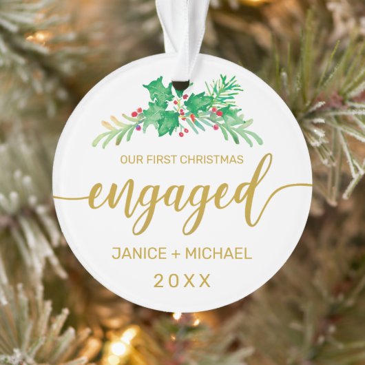 Première photo de la Holly de couleur d'eau de Noë (Arbre)