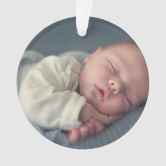 Premières statistiques de naissance de bébé de Noë (devant)