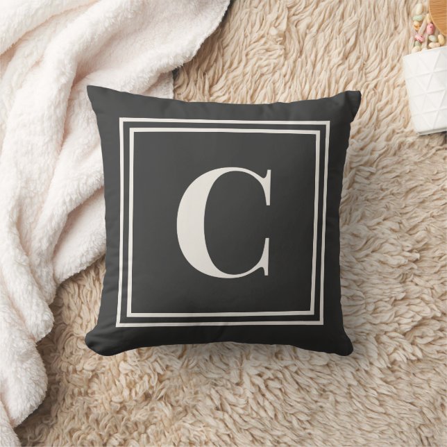 Preppy Gray Monogram Dorm Pillow - Initial  Kussen (Deken)