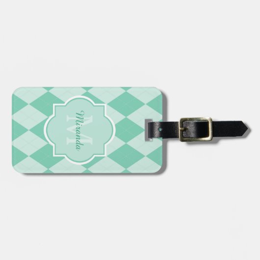 Preppy Mint Green Argyle Girly Monogram en naam Bagagelabel (Voorkant horizontaal)