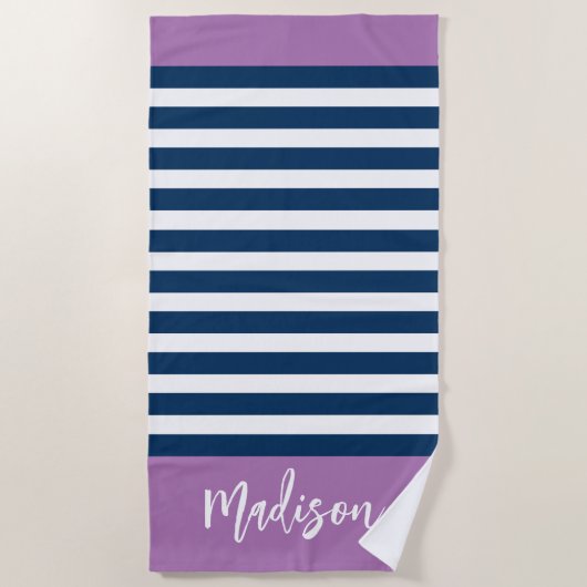 Preppy Nautical Stripe Navy Paars Calligraphy Strandlaken (Voorkant)