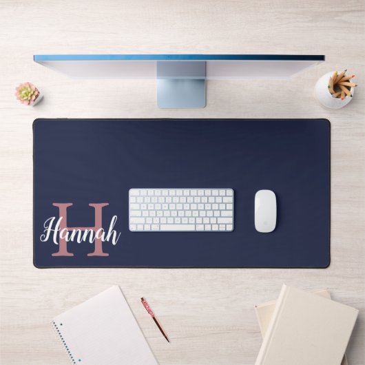 Preppy Navy Blue Rose Nom initial du monogramme (Bureau 1)
