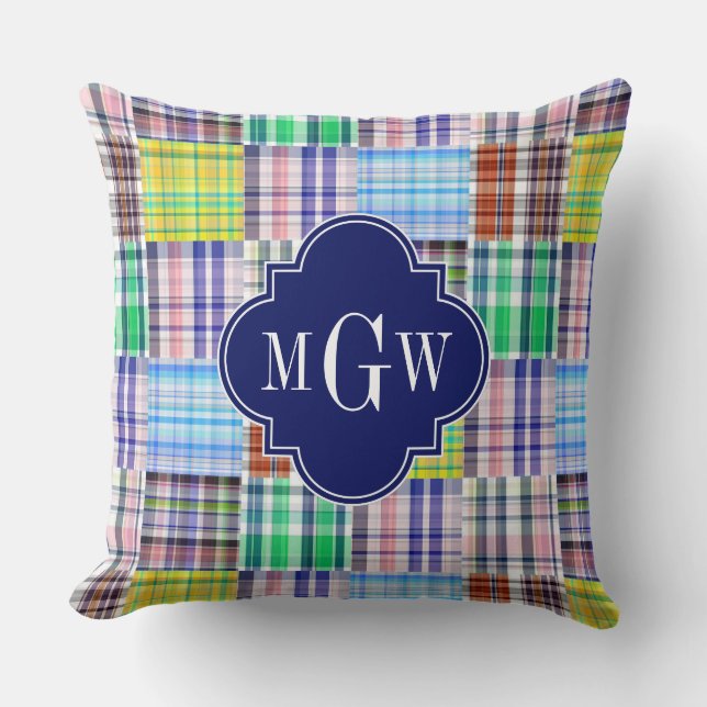 Preppy Patchwork Madras Navy Quatrefoil Monogram Kussen (Voorkant)