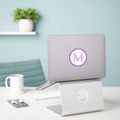 Preppy Pink en Navy Blue Monogram Sticker (Laptop op bureau)