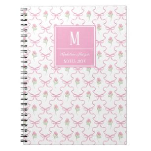 Preppy Pink Ribbon Trellis met Rozen Monogram Notitieboek