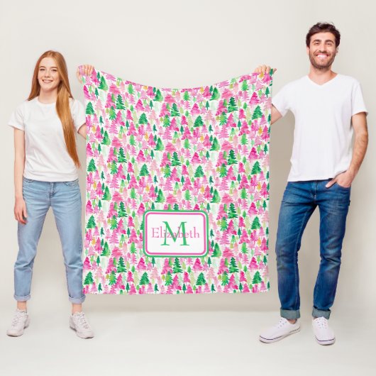 Preppy Roze en Groene Kerstbomen Monogram Fleece Deken (In situ)