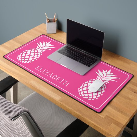 Preppy White Pineapples on Pink Bureaumat (Kantoor 2)