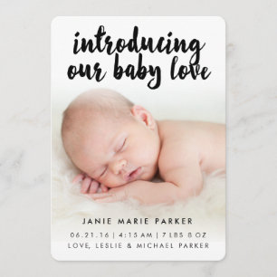 Présentation de l'amour du bébé Faire-part de na