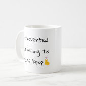 Présenté mais prêt à discuter de kpop Mug (Devant gauche)