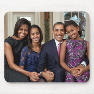 President Barack Obama & Family Muismat