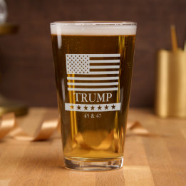 PRESIDENT DONALD TRUMP PINT GLAS