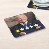 President Joe Biden Goedkeuringsbeoordeling Vierkante Kartonnen Onderzetter (Schuin)