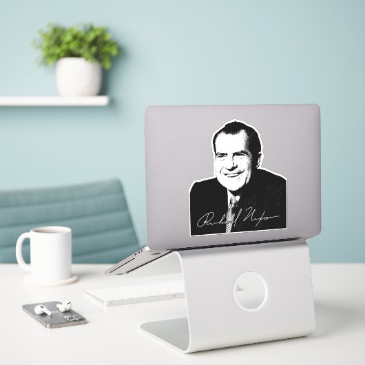 President Richard Nixon Sticker (Laptop op bureau)