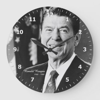 President Ronald Reagan Clock Grote Klok