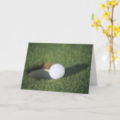 Presque dans le ballon de golf sur la carte verte (Fleur jaune)