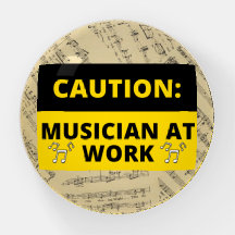 Attention Musicien Au Travail Notes musicales Drôl