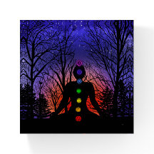 Méditation des chakras Yoga au coucher du soleil