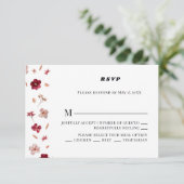 Pressé rose rouge et crème, mariage floral RSVP (Debout devant)