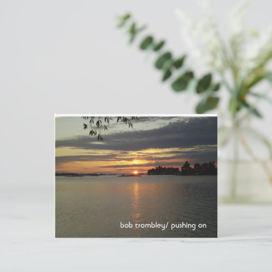 pression sur la carte postale1 (Debout devant)