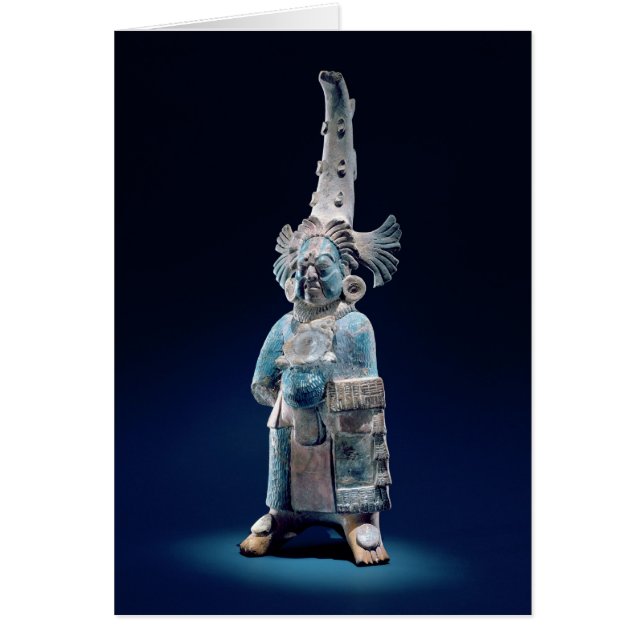 Prêtre dans des robes longues cérémonieuses, île (Devant)