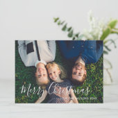 Prettig Kerst Script Familie Foto Feestdagenkaart (Staand voorkant)