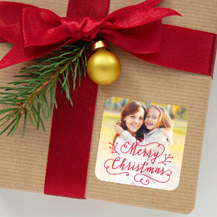 Prettig kerstfeest in rood script vakantiefoto vierkante sticker