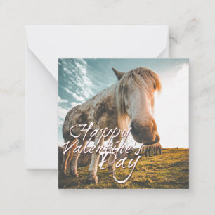 Prettig Valentijnsdag met kijkend Paard Notitiekaartje