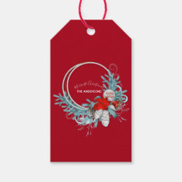 prettige feestdagen Matig Chic Red Pine Wreath Cadeaulabel