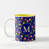 Pretty Blue Rose Pattern Monogram Tweekleurige Koffiemok (Links)