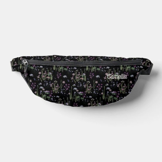 Pretty Ditsy FLoral Pattern Black Violet Name Heuptasje (Liggend)