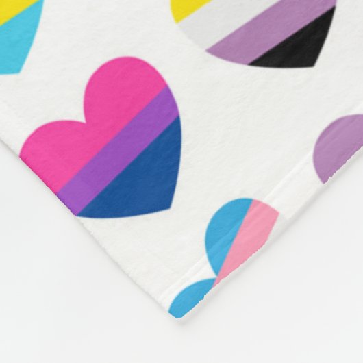 Pride Hearts Fleece Blanket (Hoek)