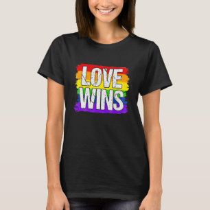 Pride Maand Liefde Wint LGBT Q Regenboog Hart Vlag T-shirt