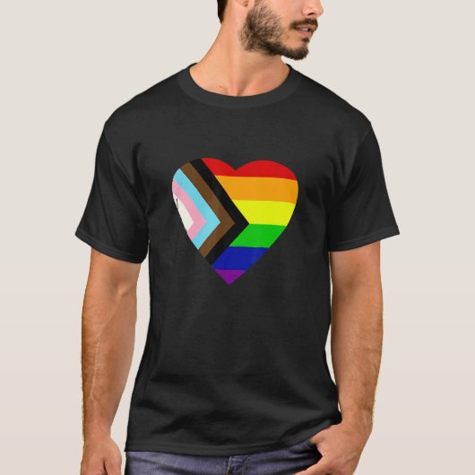 Pride Progress Rainbow Flag LGBT + Trans und Queer T-shirt (Voorkant)