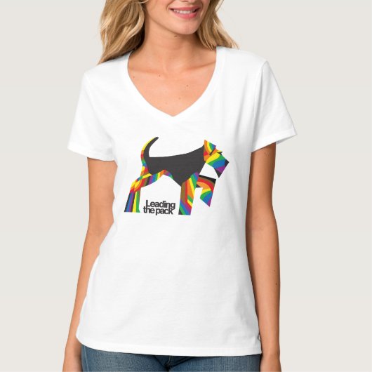 PRIDE V-Neck T-shirt (Voorkant)