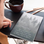Prière Serenity Forêt de Misty Photo<br><div class="desc">Ce planificateur mensuel/hebdomadaire de calendrier garde toutes vos activités et calendriers à venir organisées en un seul endroit, pratique et présente l'image photo d'une forêt à feuillage persistant brumeuse et brumeuse ainsi que les mots de la Prière de Sérénité inspirante. Sélectionnez votre style de planificateur et la couleur de fil....</div>